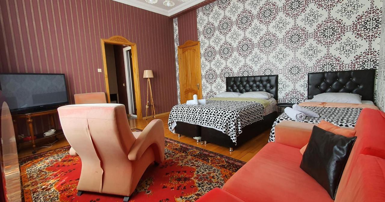 Dzveli Batumi Hotel Kültér fotó