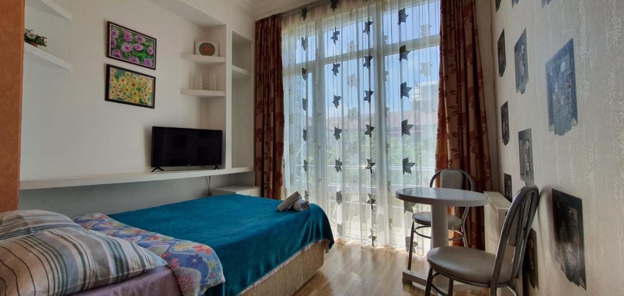 Dzveli Batumi Hotel Kültér fotó