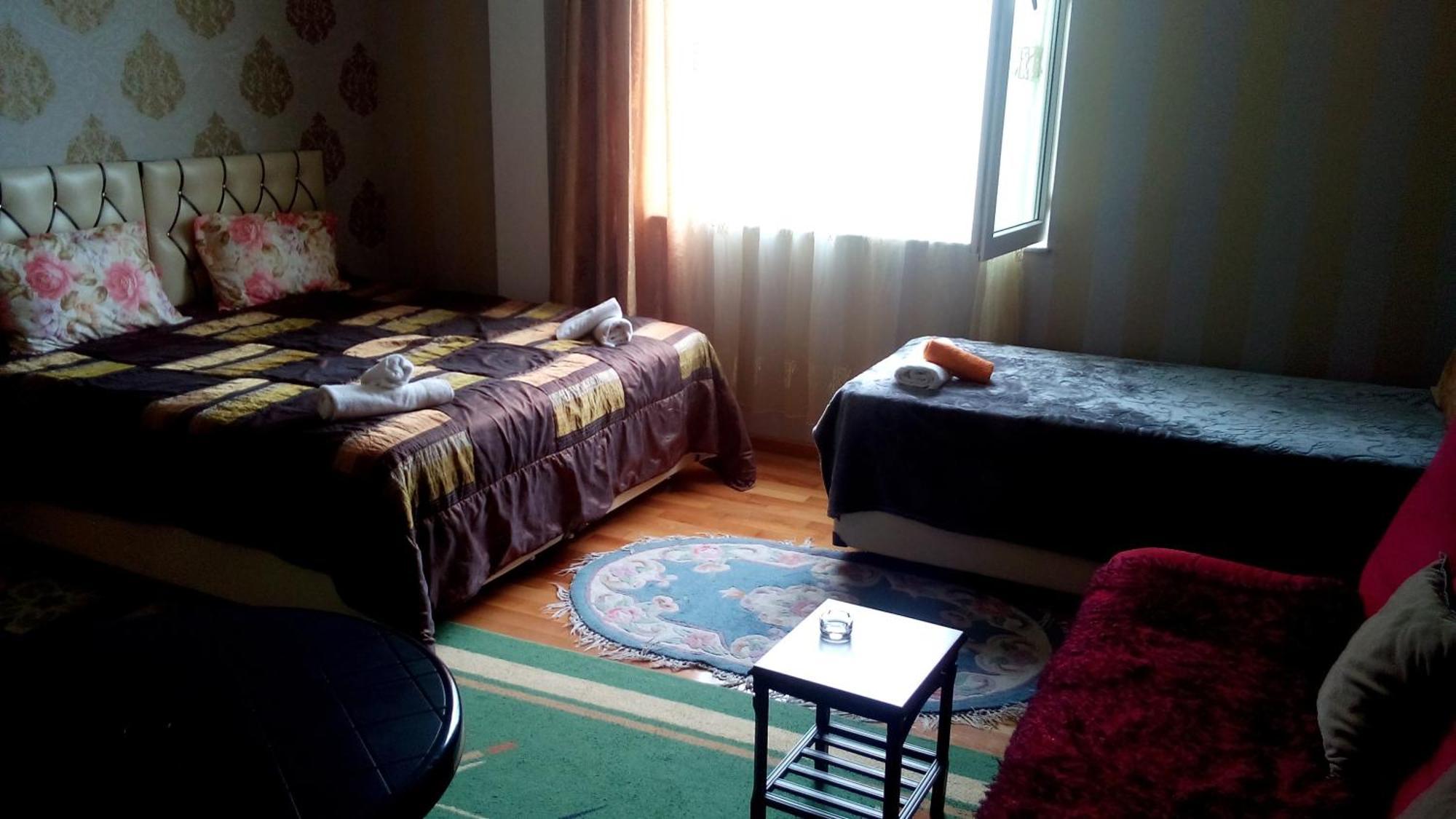 Dzveli Batumi Hotel Szoba fotó