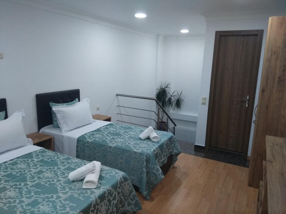 Dzveli Batumi Hotel Kültér fotó